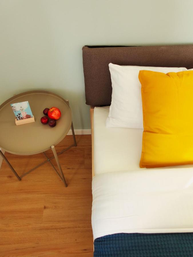 Luvono Apartments - 2 Schlafzimmer / Netflix / Disney+ Magdeburg Ngoại thất bức ảnh